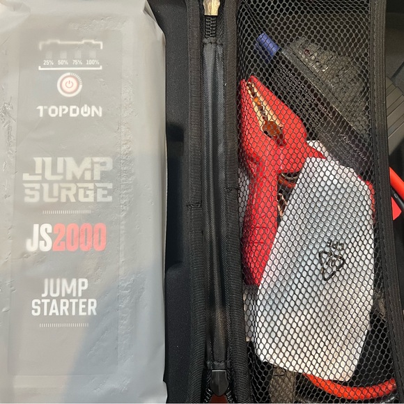TOPDON JumpSurge2000 Power Bank and Jump Starter for 12V Battery Vehicles - Picture 12 of 14